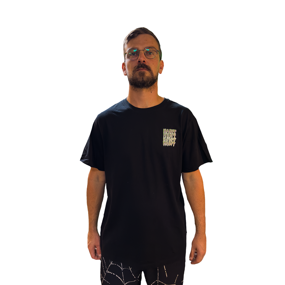 Habit Quarter Tee black