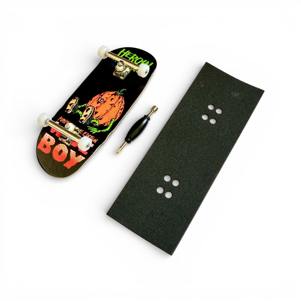 Custom Pro x Heroin Pumpkin Wide Boy Fingerboard Komplettset – 36.5mm x 98mm